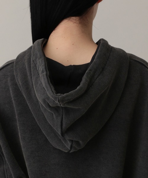AVANDRESS(アバンドレス )の「AVANDRESS/レオパードロゴフーディ―(スウェット・レディース・ブラック・SMALL)」の14枚目の写真