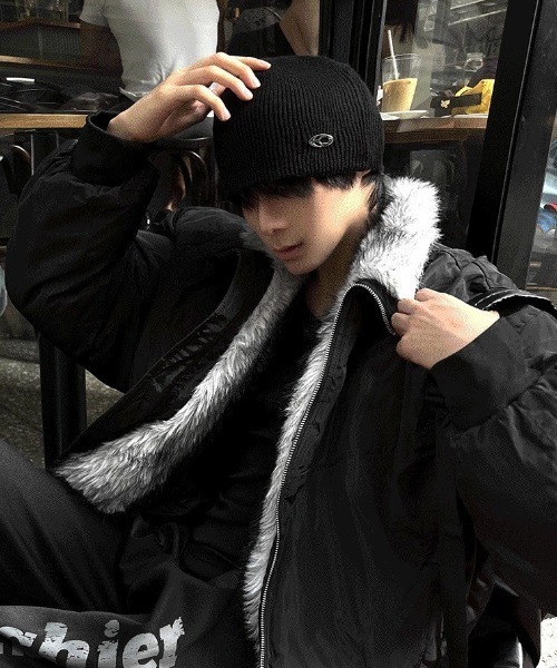 COSYHARU（コシハル）の「ファードッキングディープブラックブルゾン（ブルゾン・メンズ・ブラック・MEDIUM/LARGE）」の13枚目の写真