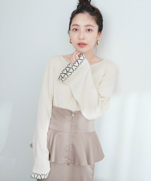 natural couture(ナチュラルクチュール)の「お袖ハートショート丈ニットプルオーバー(ニット/セーター・レディース・アイボリー/ピンク/サックスブルー/ブラック・FREE)」の15枚目の写真