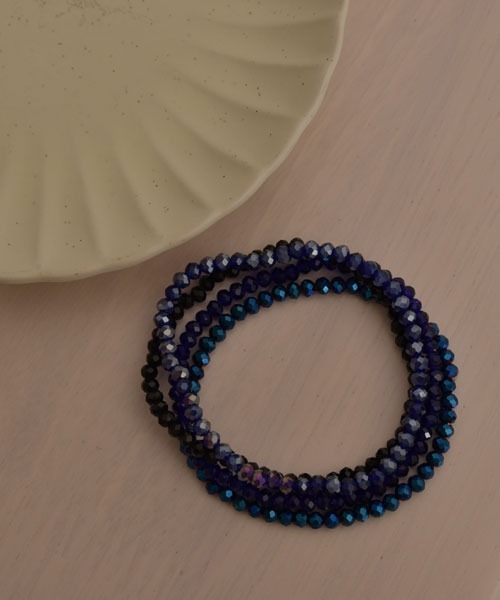 Mayree(メイリー)の「【resonance】カラービーズ ブレスレット/ヘアゴム【4個セット/7色展開/2way】(ヘアゴム・レディース・ブルー系/ブラック系/グリーン系/パープル系/ネイビー系/グレー系/ホワイト系・FREE)」の17枚目の写真