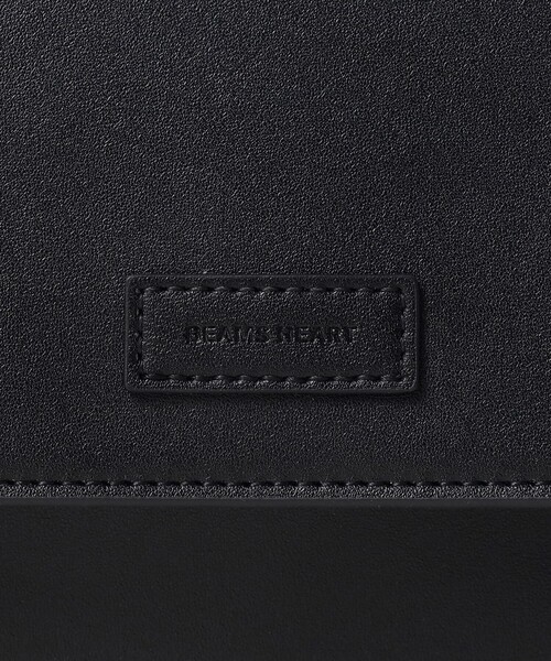 BEAMS HEART(ビームスハート)の「MPK フラップ ミニショルダーバッグ(ショルダーバッグ・メンズ・ブラウン/ブラック・ONE SIZE)」の6枚目の写真