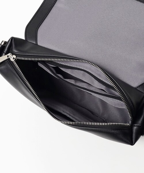 BEAMS HEART(ビームスハート)の「MPK フラップ ミニショルダーバッグ(ショルダーバッグ・メンズ・ブラウン/ブラック・ONE SIZE)」の5枚目の写真