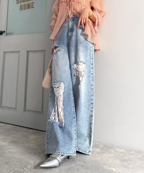 mily bilet(ミウィビレット)の「【mily bilet】甘さひとさじ♪レース付きダメージワイドデニムパンツ(ワイド)(デニムパンツ・レディース・ブルー/ブルー系その他・LARGE/MEDIUM/SMALL/X-LARGE)」の14枚目の写真
