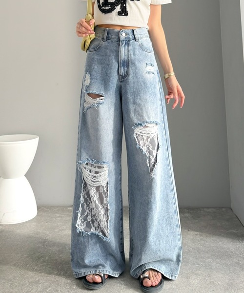 mily bilet(ミウィビレット)の「【mily bilet】甘さひとさじ♪レース付きダメージワイドデニムパンツ(ワイド)(デニムパンツ・レディース・ブルー/ブルー系その他・LARGE/MEDIUM/SMALL/X-LARGE)」の6枚目の写真