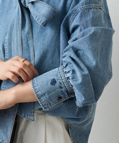 PUAL CE CIN（ピュアルセシン）の「デニムリボンタイブラウス（シャツ/ブラウス・レディース・グレー/インディゴブルー/ブルー・FREE）」の7枚目の写真