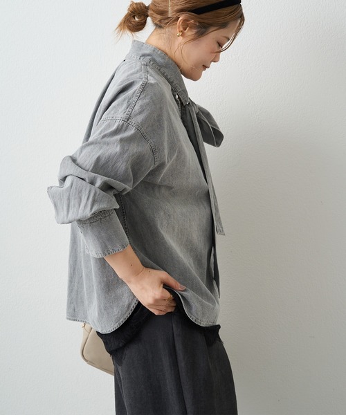 PUAL CE CIN（ピュアルセシン）の「デニムリボンタイブラウス（シャツ/ブラウス・レディース・グレー/インディゴブルー/ブルー・FREE）」の22枚目の写真