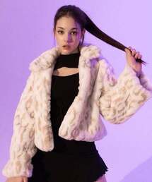 BABLETWO（ビーエイブルトゥー）の「レオパードクロップファージャケット（ホワイト）（ムートンコート）」