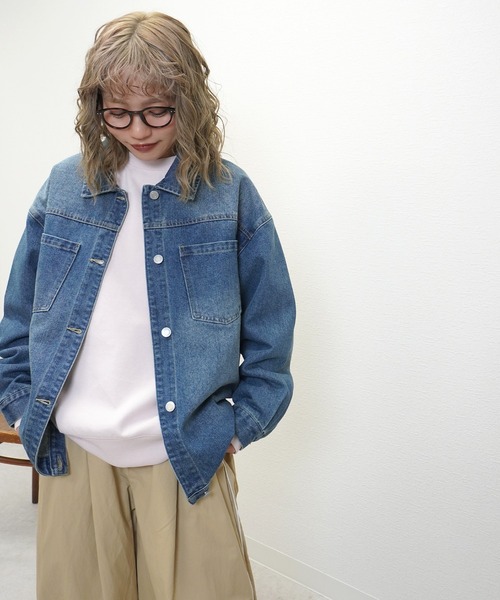 gossara(ゴサラ)の「【1枚持っておきたい】デニムオーバーサイズジャケット(デニムジャケット・レディース・ブルー系その他/ブルー/ブラック・FREE)」の6枚目の写真
