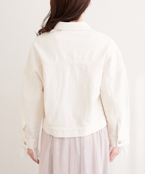 natural couture（ナチュラルクチュール）の「袖レース付きGジャン（デニムジャケット・レディース・オフホワイト/ブルー/インディゴブルー・FREE）」の18枚目の写真