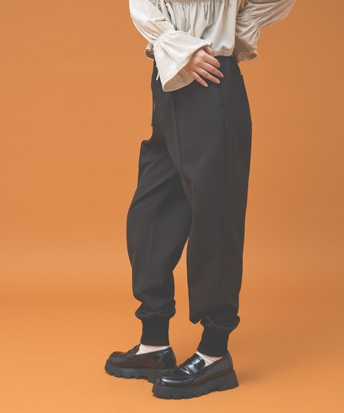 Kappa(カッパ)の「≪Kappa×and ST ウェルネスクラブ≫ダブルクロス ジョガーパンツ (ユニセックス)(その他パンツ・レディース・ブルー/ベージュ/ブラック・LARGE/MEDIUM/SMALL)」の6枚目の写真