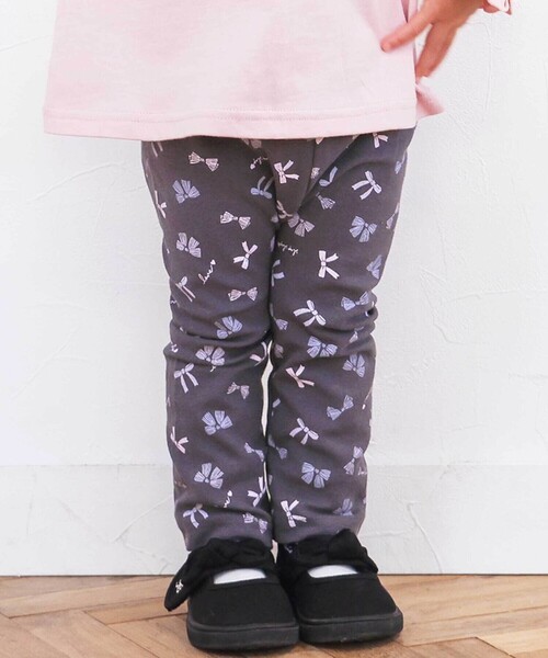 SLAP SLIP(スラップスリップ)の「【スララク/防汚加工/オーガニックコットン】前後フリーで時短!パパパッと穿ける前向きパンツ(80~120cm)(その他パンツ・キッズ・ブルー/ホワイト系その他2/グレー/グレー系その他/ブルー系その他2/ブラック/イエロー/ピンク・90cm/80cm/100cm/110cm/120cm)」の1枚目の写真