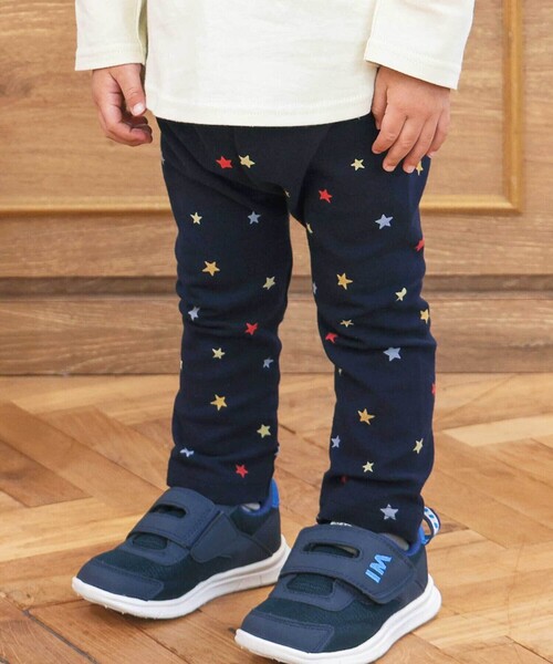 SLAP SLIP(スラップスリップ)の「【スララク/防汚加工/オーガニックコットン】前後フリーで時短!パパパッと穿ける前向きパンツ(80~120cm)(その他パンツ・キッズ・ブルー/ホワイト系その他2/グレー/グレー系その他/ブルー系その他2/ブラック/イエロー/ピンク・90cm/80cm/100cm/110cm/120cm)」の6枚目の写真