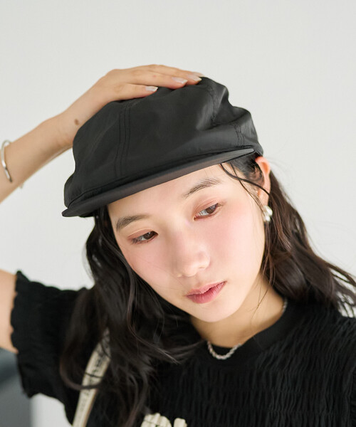 FREAK'S STORE(フリークスストア)の「ナイロン ハンチング帽(ハンチング/ベレー帽・レディース・ブラック/ベージュ・ONE SIZE)」の2枚目の写真