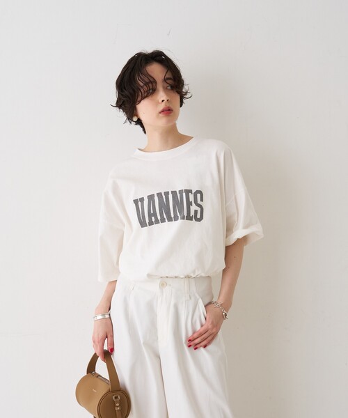 REMI RELIEF（レミレリーフ）の「【REMI RELIEF/レミレリーフ】別注 VANNES ロゴTEE/Tシャツ（Tシャツ/カットソー・レディース・ベージュ/アイボリー/ブラック・フリー）」の19枚目の写真