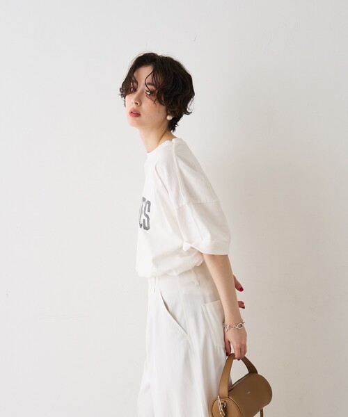 REMI RELIEF（レミレリーフ）の「【REMI RELIEF/レミレリーフ】別注 VANNES ロゴTEE/Tシャツ（Tシャツ/カットソー・レディース・ベージュ/アイボリー/ブラック・フリー）」の21枚目の写真