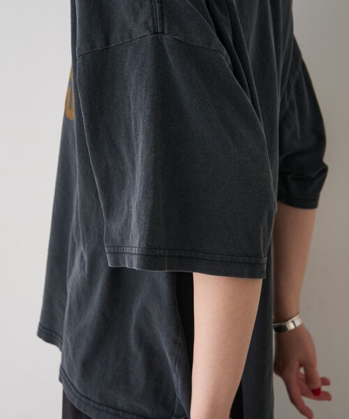 REMI RELIEF（レミレリーフ）の「【REMI RELIEF/レミレリーフ】別注 VANNES ロゴTEE/Tシャツ（Tシャツ/カットソー・レディース・ベージュ/アイボリー/ブラック・フリー）」の13枚目の写真