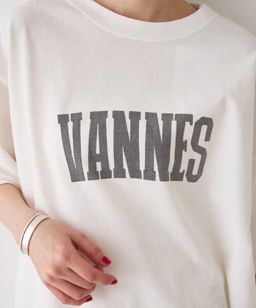 REMI RELIEF（レミレリーフ）の「【REMI RELIEF/レミレリーフ】別注 VANNES ロゴTEE/Tシャツ（Tシャツ/カットソー・レディース・ベージュ/アイボリー/ブラック・フリー）」の17枚目の写真