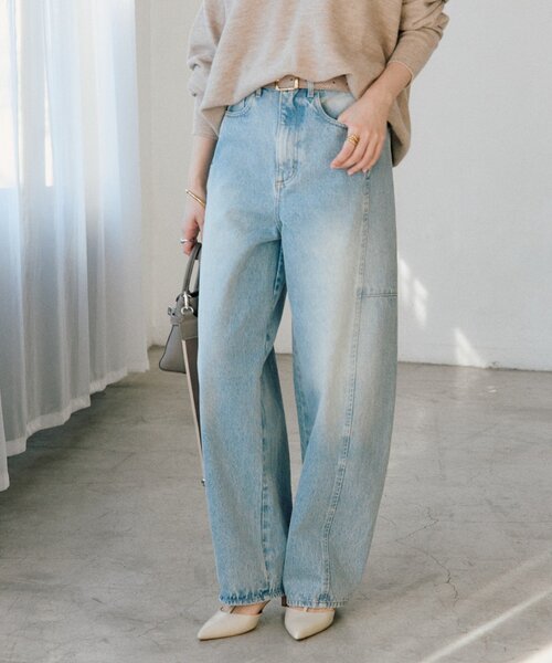 RIVE DROITE(リヴドロワ)の「【トレンド感ある着こなしに】ソフトバレルデニム(デニムパンツ・レディース・ブルー系その他・38/36)」の1枚目の写真