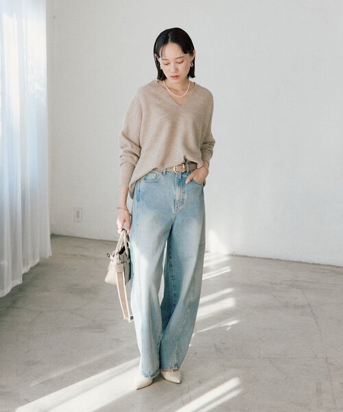 RIVE DROITE(リヴドロワ)の「【トレンド感ある着こなしに】ソフトバレルデニム(デニムパンツ・レディース・ブルー系その他・38/36)」の3枚目の写真