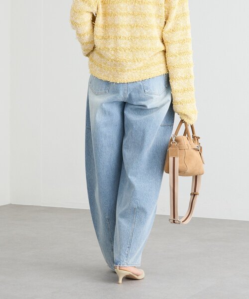 RIVE DROITE(リヴドロワ)の「【トレンド感ある着こなしに】ソフトバレルデニム(デニムパンツ・レディース・ブルー系その他・38/36)」の16枚目の写真