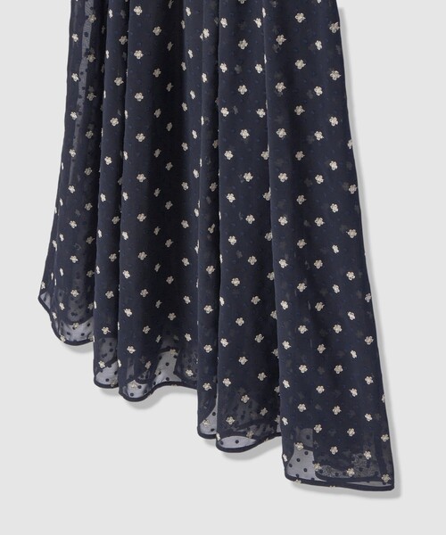 ANAYI（アナイ）の「フラワー刺繍ドットフレア ワンピース（ワンピース・レディース・ネイビー/ブラック・38/36/34）」の16枚目の写真
