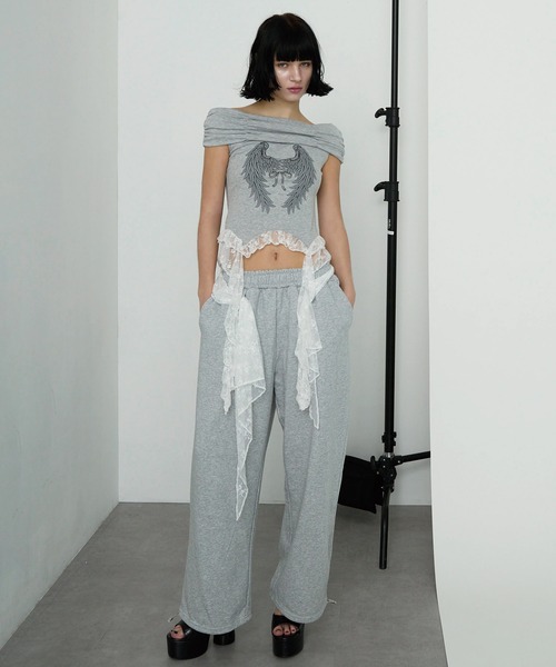 Heart Tattoo(ハートタトゥー)の「サイドレースフリルオフショルトップス / Side Lace Frill Off-Shoulder Top(Tシャツ/カットソー・レディース・ホワイト/グレー・FREE)」の18枚目の写真
