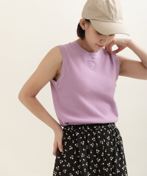 CHILD WOMAN（チャイルドウーマン）の「コットンワッフル製品染 ノースリーブプルオーバー（タンクトップ・レディース・パープル/アイボリー/ピンク/イエロー・FREE）」の5枚目の写真
