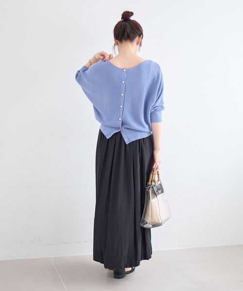 le.coeur blanc(ルクールブラン)の「2wayドルマンニット(ニット/セーター・レディース・ブラック/サックスブルー/ピンク/オフホワイト・38)」の18枚目の写真