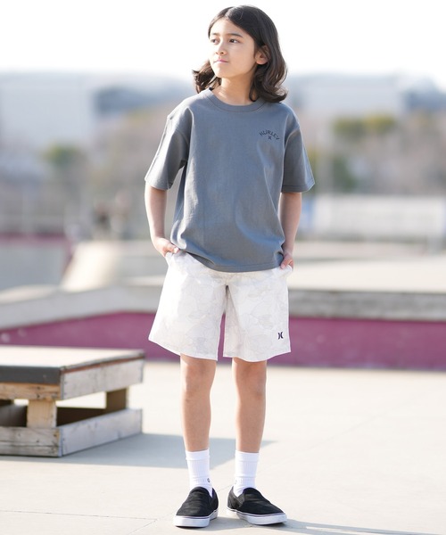 Hurley （ハーレー）の「Hurley/ハーレー キッズ 半袖 Tシャツ バックプリント オーバーサイズ BCSS261001（Tシャツ/カットソー・キッズ・ホワイト/グレイッシュブルー/ブラック・160cm/150cm/130cm/140cm）」の19枚目の写真
