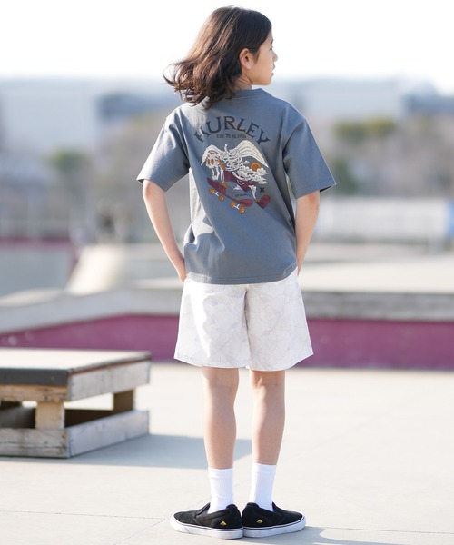 Hurley （ハーレー）の「Hurley/ハーレー キッズ 半袖 Tシャツ バックプリント オーバーサイズ BCSS261001（Tシャツ/カットソー・キッズ・ホワイト/グレイッシュブルー/ブラック・160cm/150cm/130cm/140cm）」の20枚目の写真