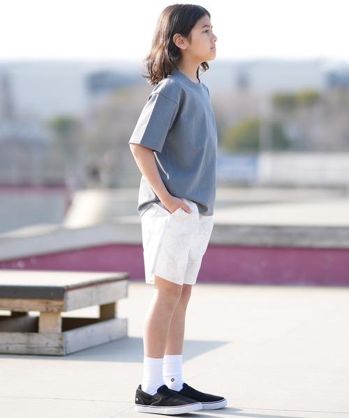 Hurley （ハーレー）の「Hurley/ハーレー キッズ 半袖 Tシャツ バックプリント オーバーサイズ BCSS261001（Tシャツ/カットソー・キッズ・ホワイト/グレイッシュブルー/ブラック・160cm/150cm/130cm/140cm）」の22枚目の写真