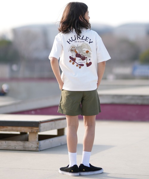 Hurley （ハーレー）の「Hurley/ハーレー キッズ 半袖 Tシャツ バックプリント オーバーサイズ BCSS261001（Tシャツ/カットソー・キッズ・ホワイト/グレイッシュブルー/ブラック・160cm/150cm/130cm/140cm）」の8枚目の写真