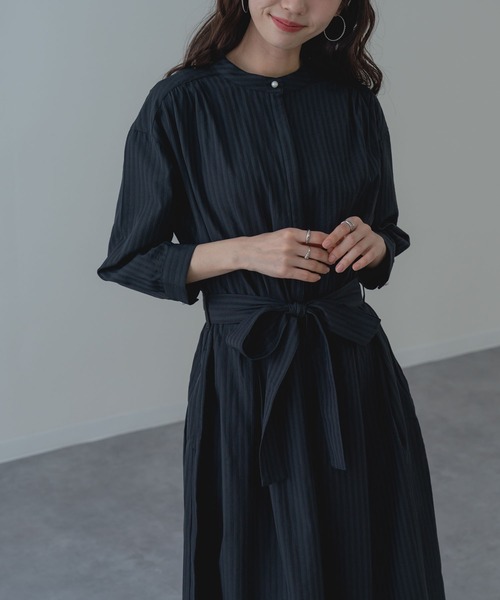 ANNA LUNA(アンナルナ)の「【ANNA LUNA】大人の きれいめ ストライプ ワンピース(ワンピース・レディース・ブラック/ネイビー・MEDIUM)」の5枚目の写真