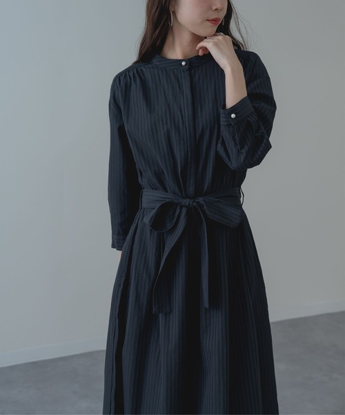 ANNA LUNA(アンナルナ)の「【ANNA LUNA】大人の きれいめ ストライプ ワンピース(ワンピース・レディース・ブラック/ネイビー・MEDIUM)」の6枚目の写真