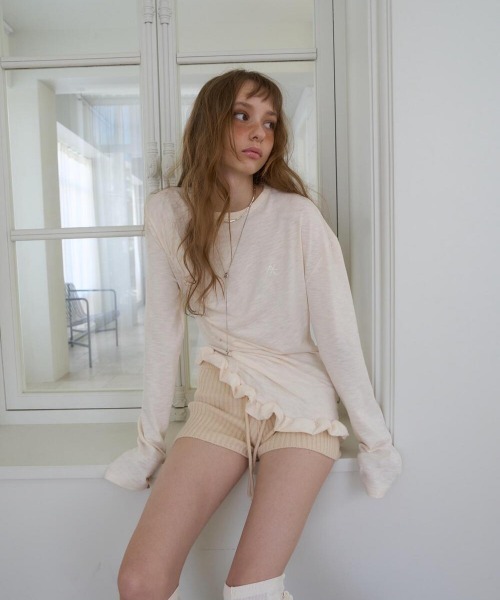oursaalty（アウアソルティ）の「PLEASANT FRILL T-SHIRTS（Tシャツ/カットソー・レディース・チャコールグレー/ベージュ・FREE）」の12枚目の写真