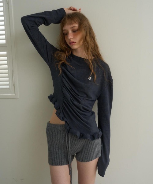 oursaalty（アウアソルティ）の「PLEASANT FRILL T-SHIRTS（Tシャツ/カットソー・レディース・チャコールグレー/ベージュ・FREE）」の21枚目の写真