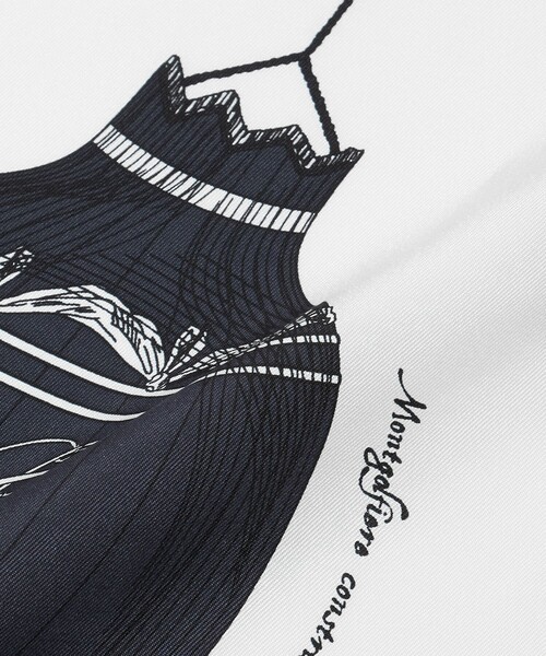 manipuri(マニプリ)の「<manipuri>SILK 88×88 スカーフ 26SS(バンダナ/スカーフ・レディース・ライトグレー/ピンク/ネイビー・FREE)」の10枚目の写真