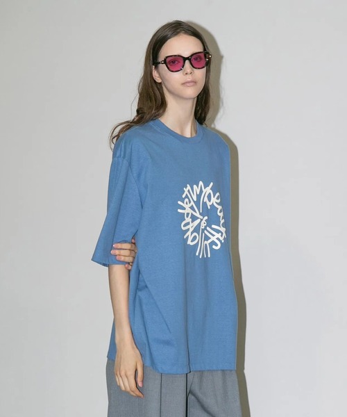 my beautiful landlet(マイビューティフルランドレット)の「【my beautiful landlet】 SUPIMA COTTON OVERSIZE T-SHIRT - print(Tシャツ/カットソー・メンズ・ブラック/ライトブルー/グレー/ライトグレー・0/1)」の9枚目の写真