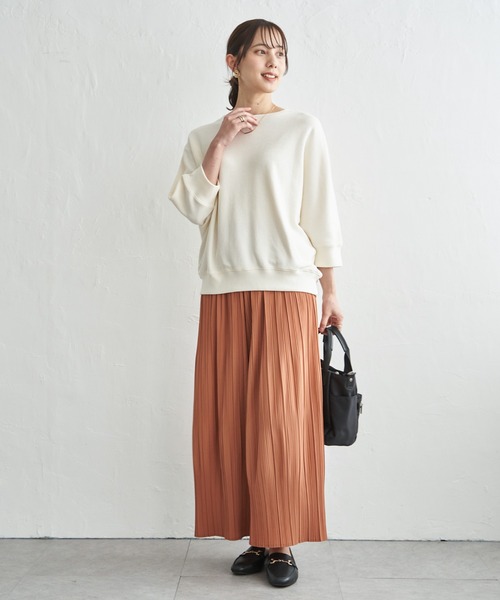 ikka(イッカ)の「【雑誌InRed5月号掲載】タックフライスドルマンプルオーバー 【親子コーデ】(Tシャツ/カットソー・レディース・アイボリー/グレイッシュベージュ/ネイビー/ミント・M/L/S)」の12枚目の写真