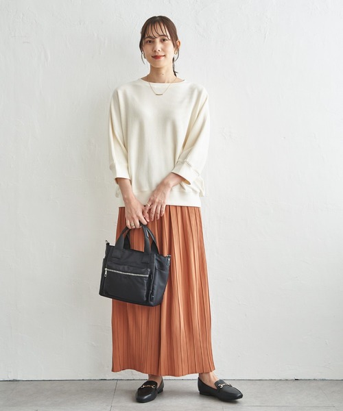 ikka(イッカ)の「【雑誌InRed5月号掲載】タックフライスドルマンプルオーバー 【親子コーデ】(Tシャツ/カットソー・レディース・アイボリー/グレイッシュベージュ/ネイビー/ミント・M/L/S)」の13枚目の写真
