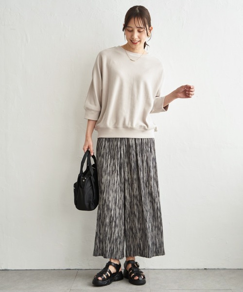 ikka(イッカ)の「【雑誌InRed5月号掲載】タックフライスドルマンプルオーバー 【親子コーデ】(Tシャツ/カットソー・レディース・アイボリー/グレイッシュベージュ/ネイビー/ミント・M/L/S)」の18枚目の写真