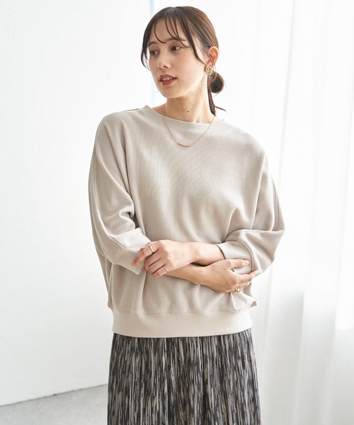ikka(イッカ)の「【雑誌InRed5月号掲載】タックフライスドルマンプルオーバー 【親子コーデ】(Tシャツ/カットソー・レディース・アイボリー/グレイッシュベージュ/ネイビー/ミント・M/L/S)」の16枚目の写真