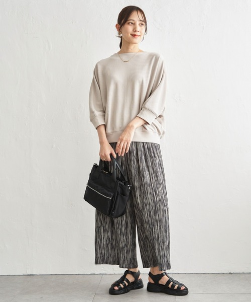 ikka(イッカ)の「【雑誌InRed5月号掲載】タックフライスドルマンプルオーバー 【親子コーデ】(Tシャツ/カットソー・レディース・アイボリー/グレイッシュベージュ/ネイビー/ミント・M/L/S)」の19枚目の写真