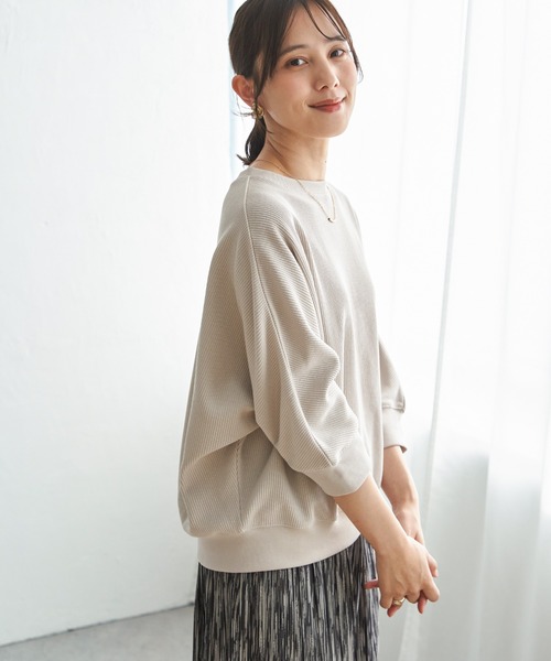 ikka(イッカ)の「【雑誌InRed5月号掲載】タックフライスドルマンプルオーバー 【親子コーデ】(Tシャツ/カットソー・レディース・アイボリー/グレイッシュベージュ/ネイビー/ミント・M/L/S)」の17枚目の写真