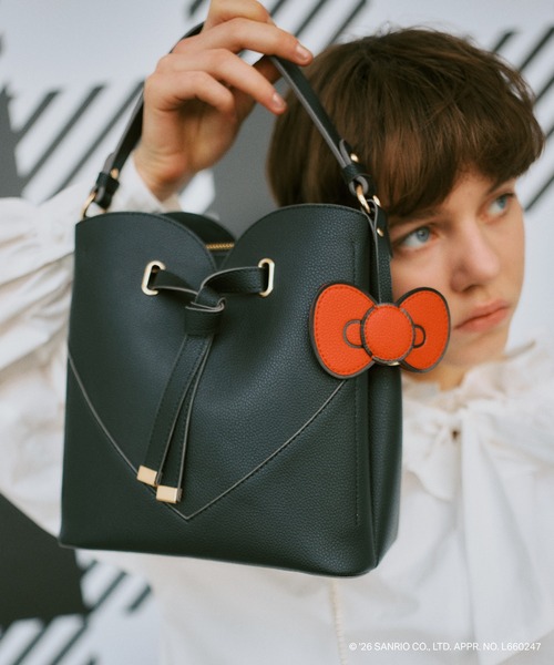 VIS(ビス)の「【HELLO KITTY×VIS】ハートカットバッグ(ショルダーバッグ・レディース・ブラック/オフホワイト・FREE)」の18枚目の写真