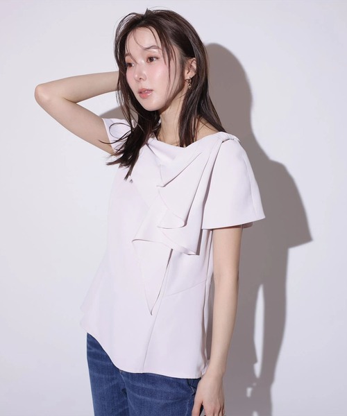 Mystrada(マイストラーダ)の「ラッフルリボンブラウス(シャツ/ブラウス・レディース・ブラック/ライトパープル/ベージュ・36/38)」の3枚目の写真