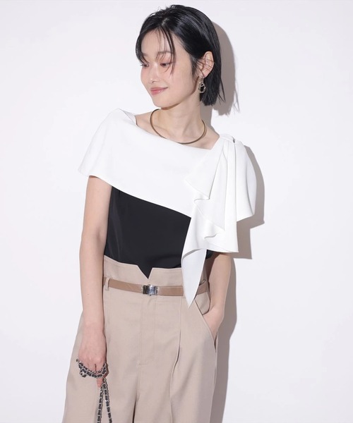 Mystrada(マイストラーダ)の「ラッフルリボンブラウス(シャツ/ブラウス・レディース・ブラック/ライトパープル/ベージュ・36/38)」の6枚目の写真
