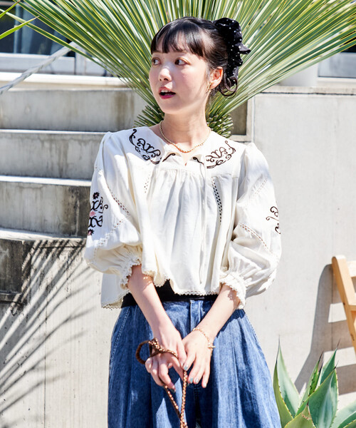 FREAK'S STORE（フリークスストア）の「インド 刺繍 モックショートシャツ（シャツ/ブラウス・レディース・オフホワイト/ブラック・ﾌﾘ-）」の13枚目の写真