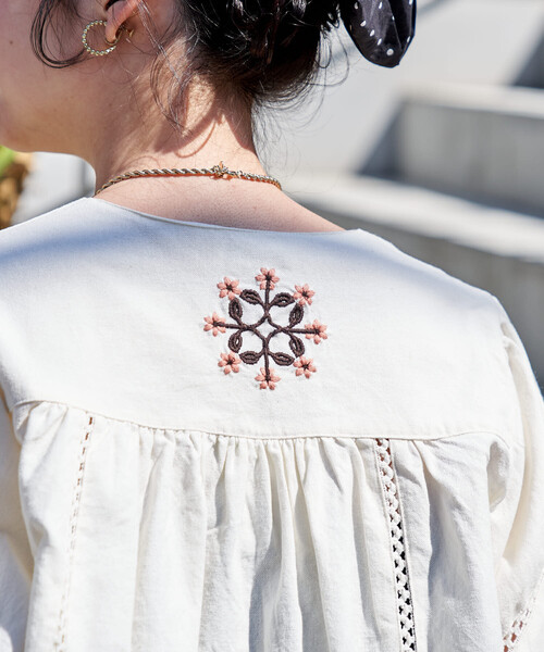 FREAK'S STORE（フリークスストア）の「インド 刺繍 モックショートシャツ（シャツ/ブラウス・レディース・オフホワイト/ブラック・ﾌﾘ-）」の20枚目の写真