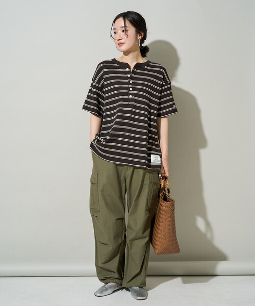 FREAK'S STORE(フリークスストア)の「限定展開 DISCUS ATHLETIC × FREAK'S STORE/ディスカスアスレチック 別注 ワッフル ボーダー 半袖Tシャツ(Tシャツ/カットソー・レディース・ブラック/ナチュラル/ネイビー・フリ-)」の4枚目の写真